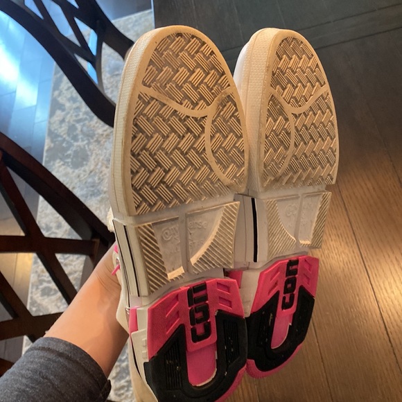 Beautiful converse - Picture 4 of 6